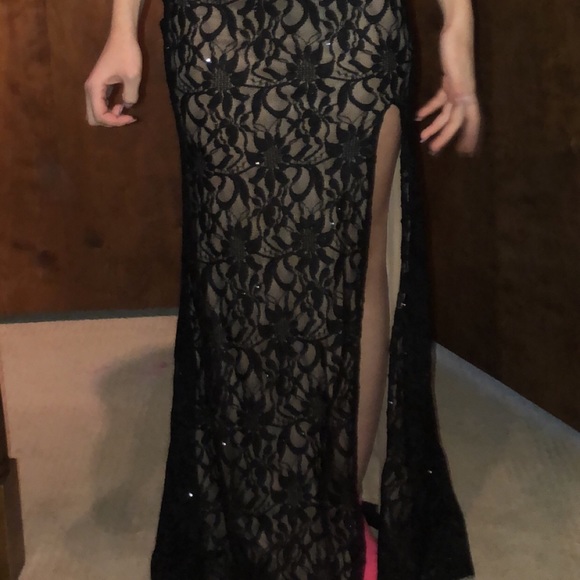 Prom Dress - Picture 1 of 4